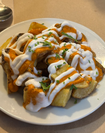 Patatas bravas Can Vilamarí